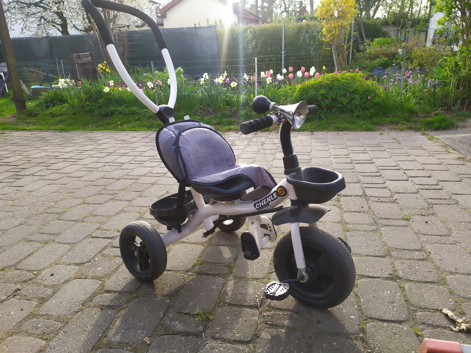 Rowerek na trzech kołach