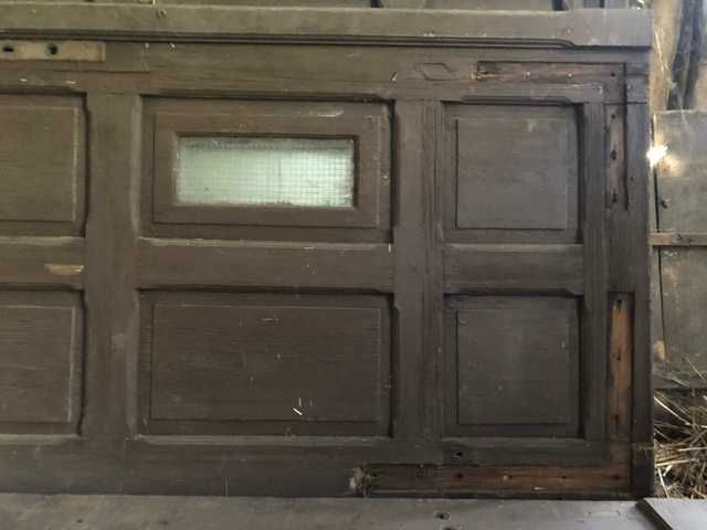 Stare wrota drewniane