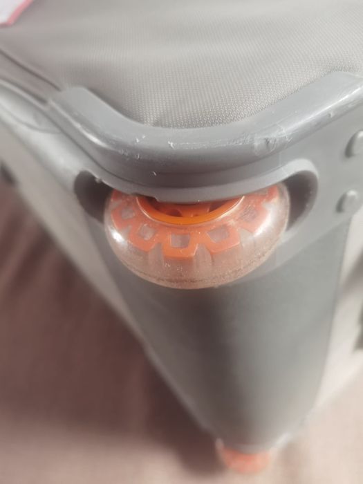 2 malas Delsey com expansão, 2 rodas e oferta de saco de viagem