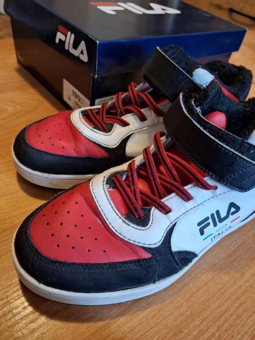 Buty FILA 38  w dobrym stanie tel 50.5 35.0 92.7