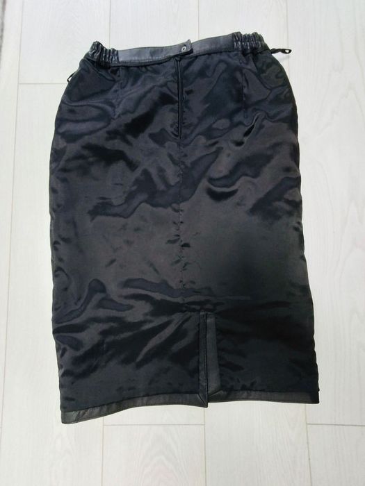 Шкіряна спідниця стан нової, L