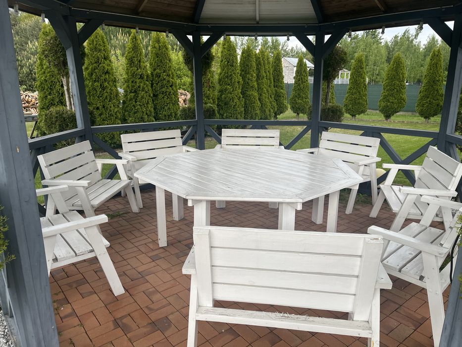 Meble ogroeowe do altany stół ławeczki