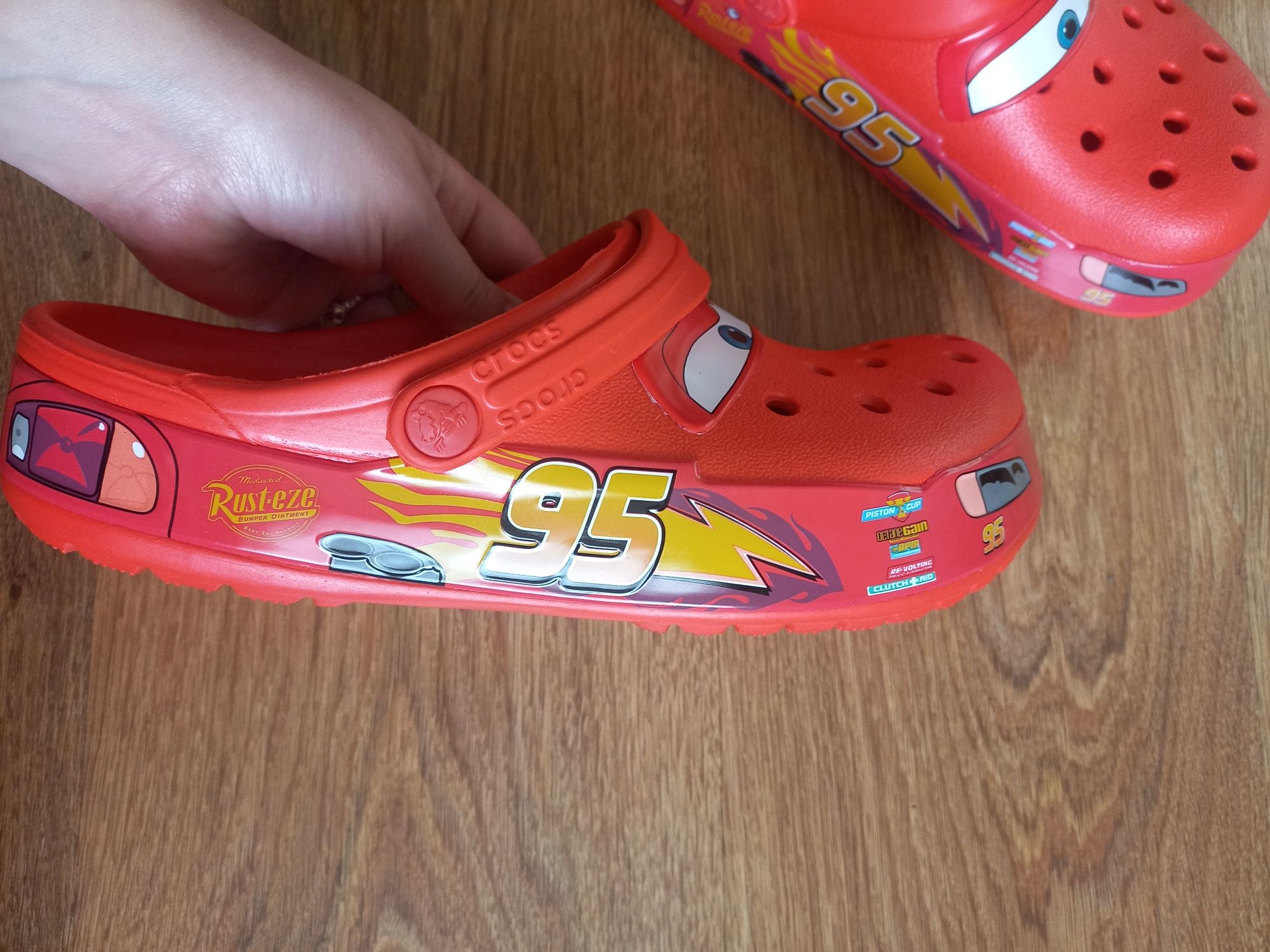 Капці CROCS Cars X Classic Clog Red .