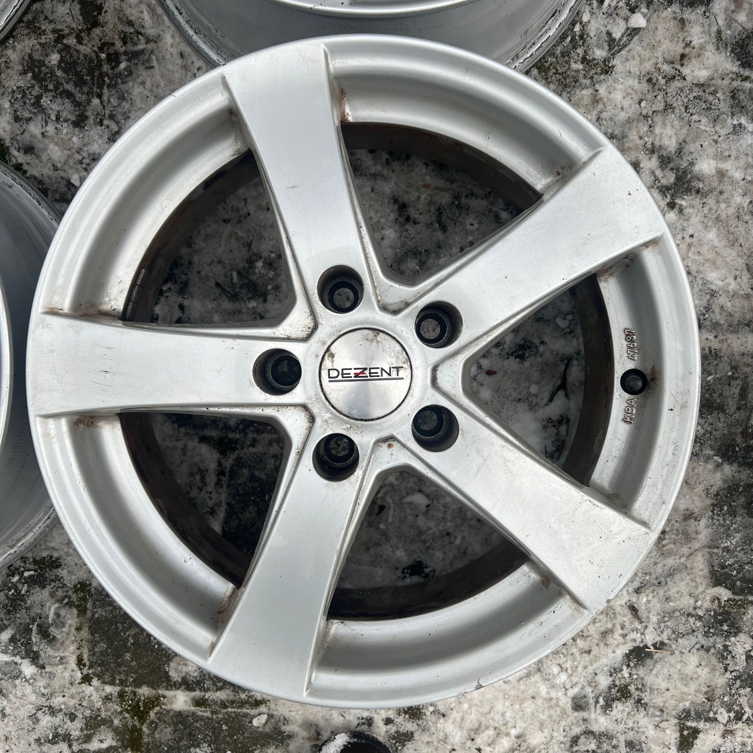 Dezent 16" 5x114,3 ET40 Mazda Hyundai Kia Suzuki Toyota Citroen Ford