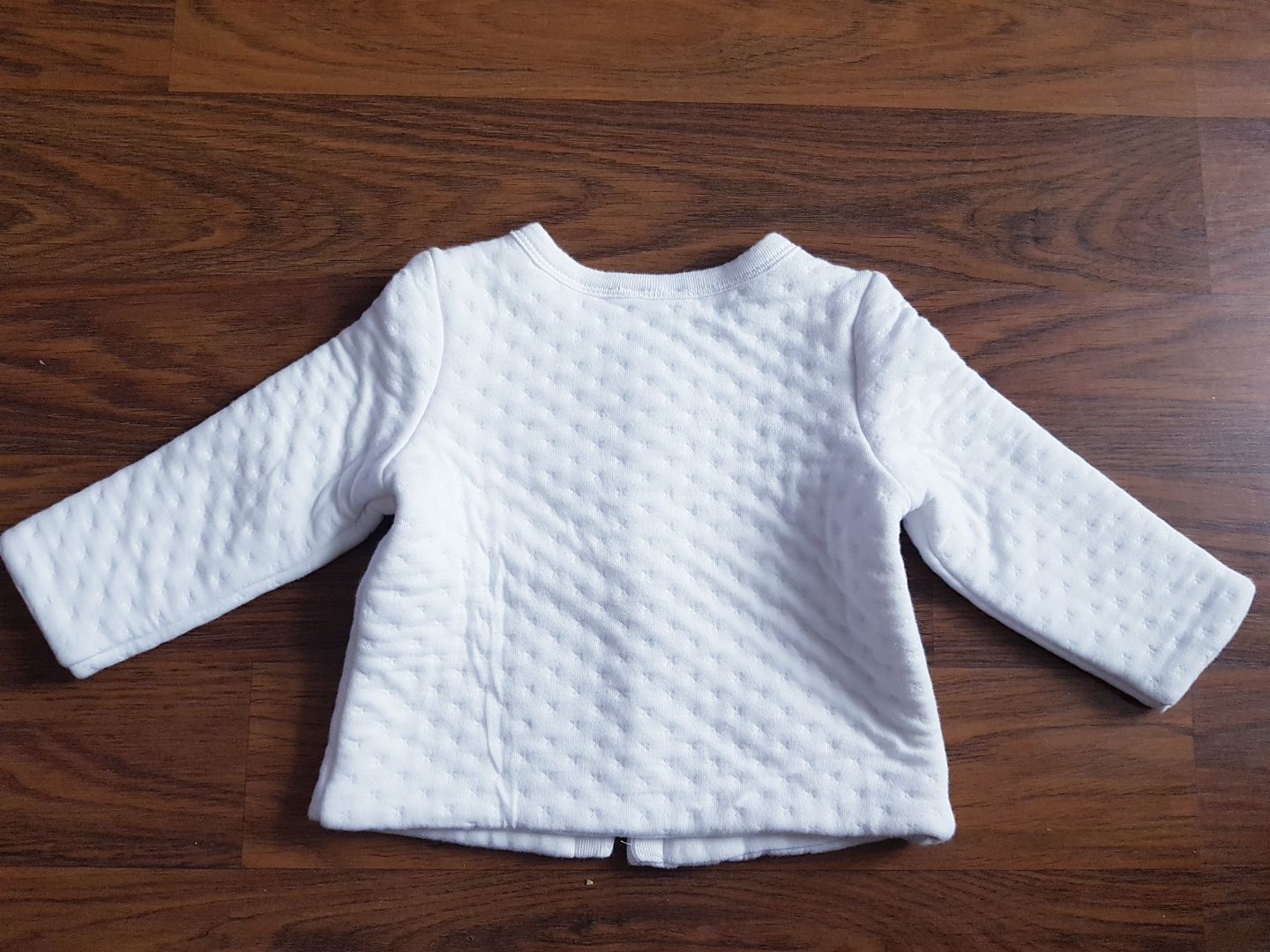 Bluza, kurteczka biała rozmiar 68-74