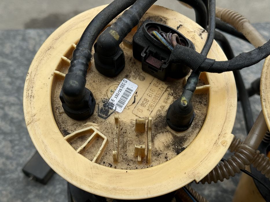 Насос в бак Audi a6 c6 4F0919050F 2.0 2.7 3.0 tdi 4F0919050G quattro