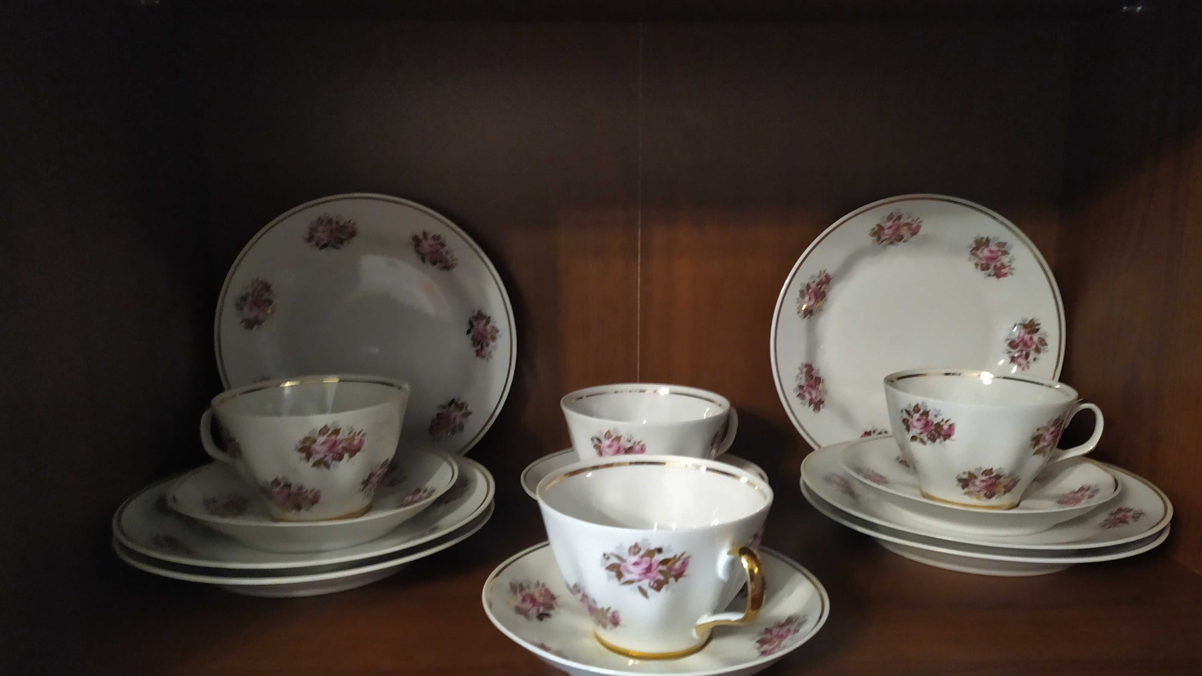 Komplet porcelana
