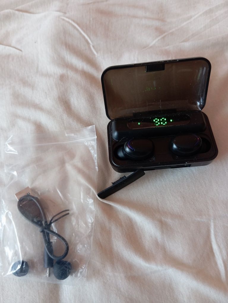 Zestaw słuchawki bluetooth maszynka do golenia