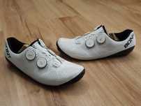 Sapatos de Ciclismo Bont Riot 24 Carbon moldáveis