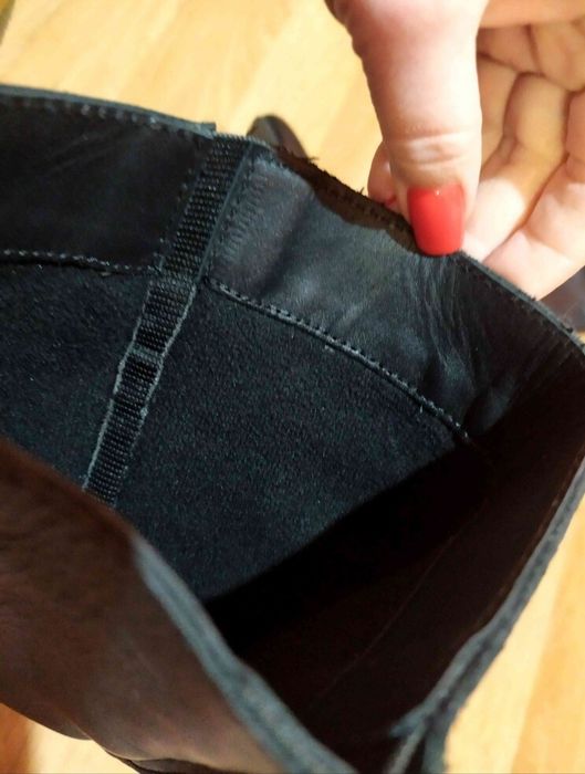 дуже гарні і якісні шкіряні сапоги чоботи ботфорди фірми Asos