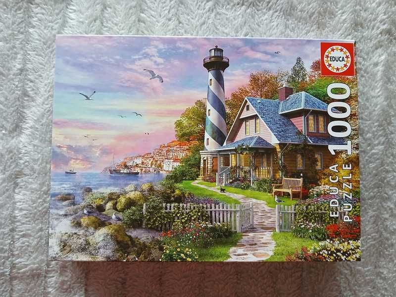 Puzzle Educa Lighthouse em Rock Bay 1000 Peças