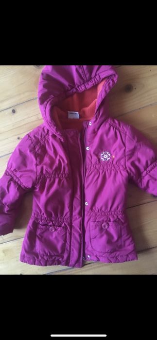 Różowa parka z kapturem