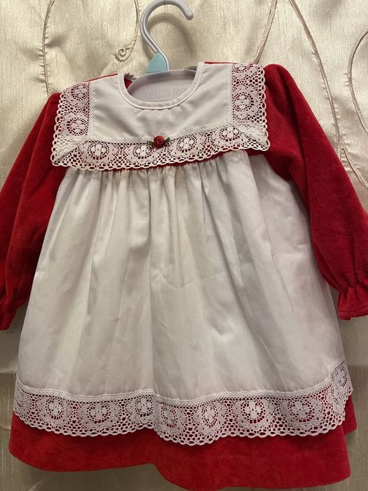 Nowa sukieneczka  r. 6-12 miesięcy