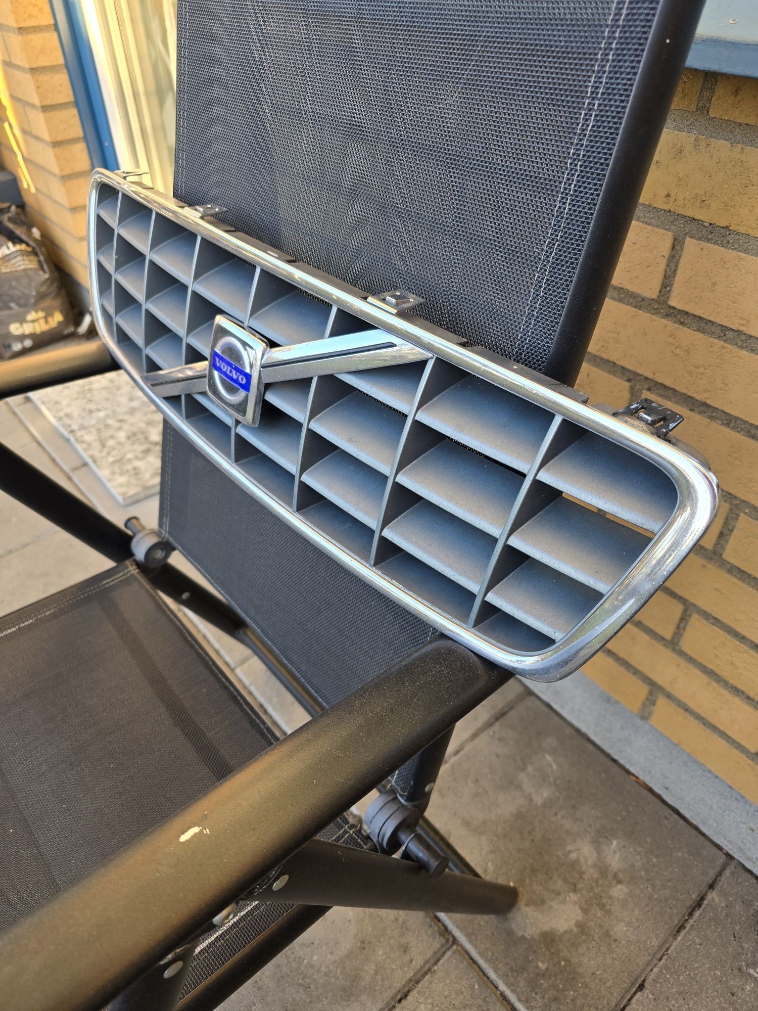 Grill volvo XC70II 2000 -07