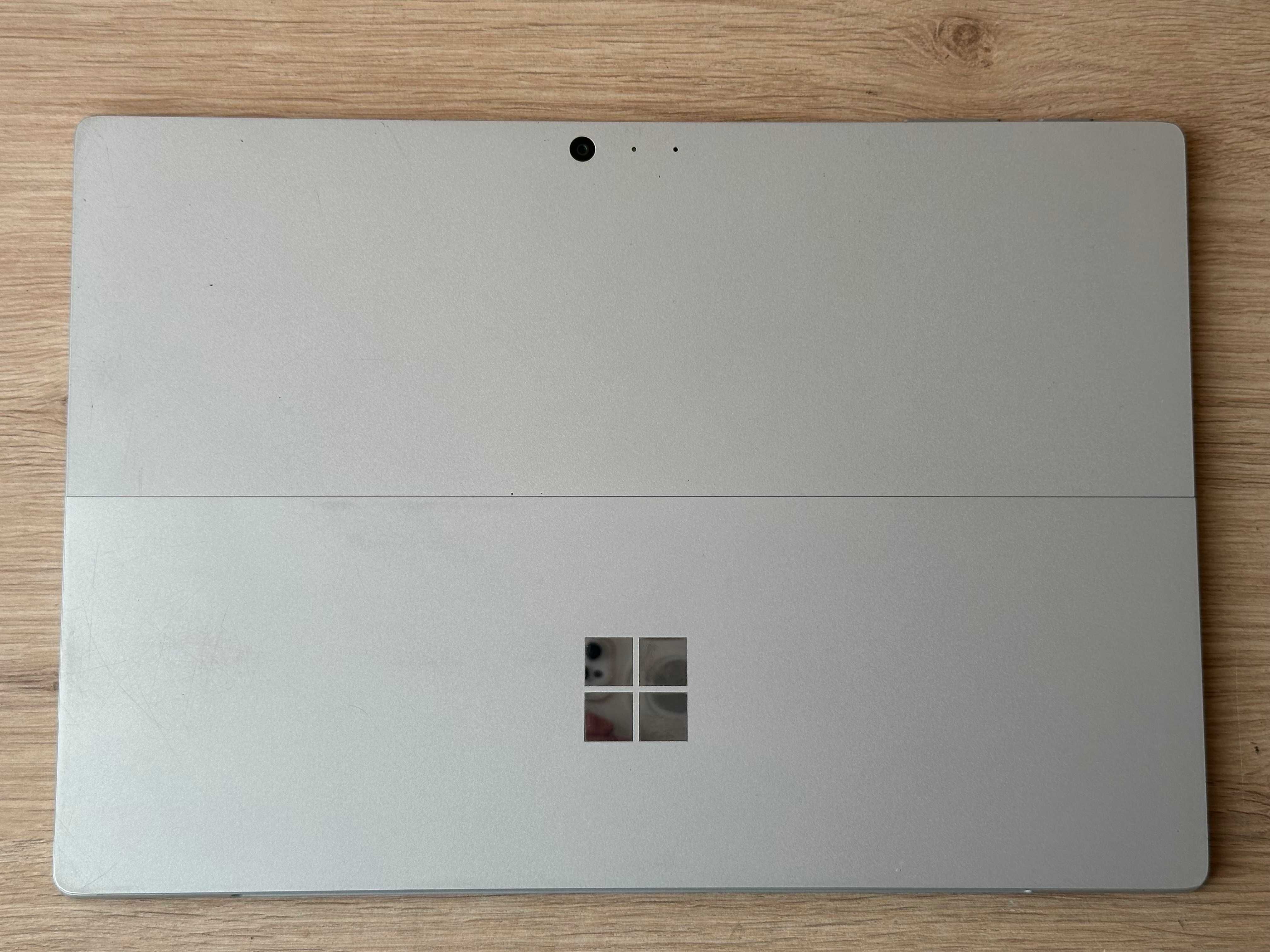 Планшет Microsoft Surface Pro4 12.3' 1724 i7 6650U SSD 256Gb RAM 16Gb