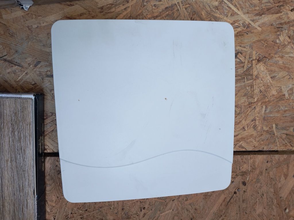Router ZTE z modemem zewnętrznym