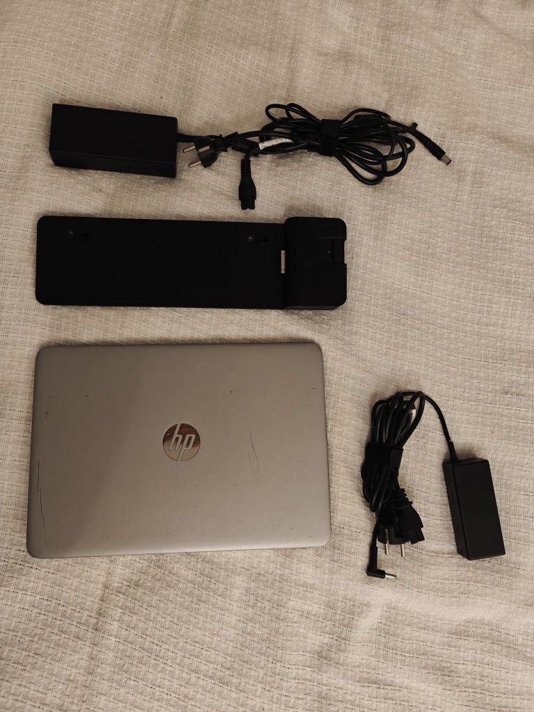 Laptop HP elitebook 840 G4 + stacja dokująca