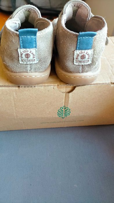 Botins Barefoot bebé, n. 22  A melhor escolha para o pé do seu bebé