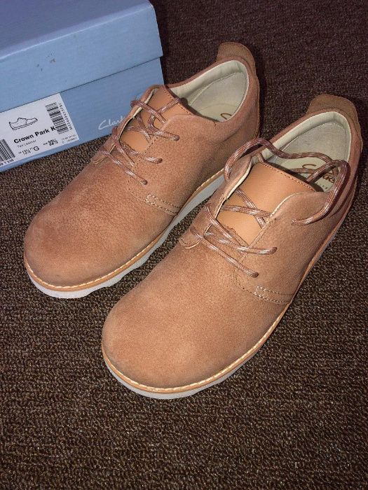 Clarks. Полностью натуральные. Оригинал. Новые. UK13,5 (21 см)