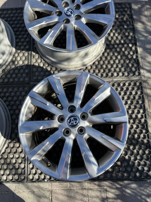 Диски оригинальні Toyota camry Chr rav4 lexus is es gs nx r18 5 114,3