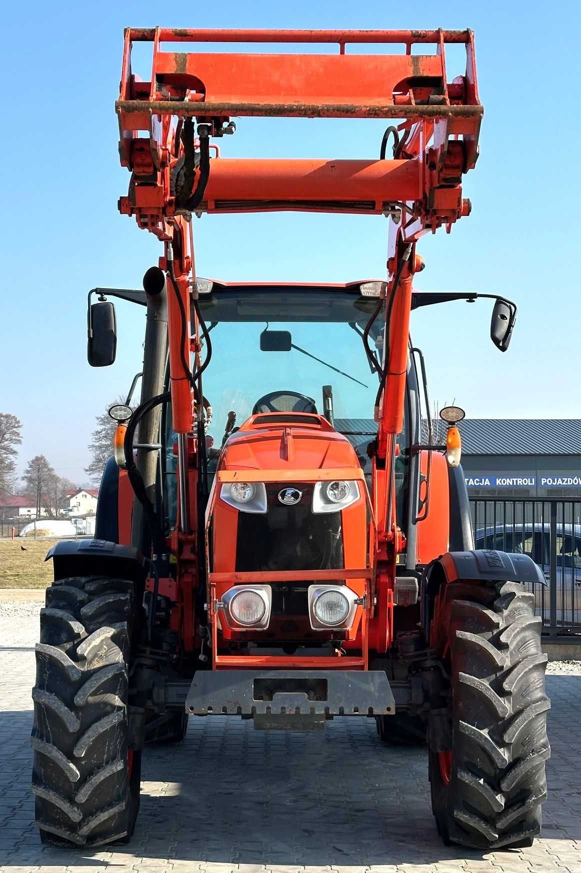 Kubota M 135 GX + ładowacz czołowy/M100GX, M110GX, M128GX/