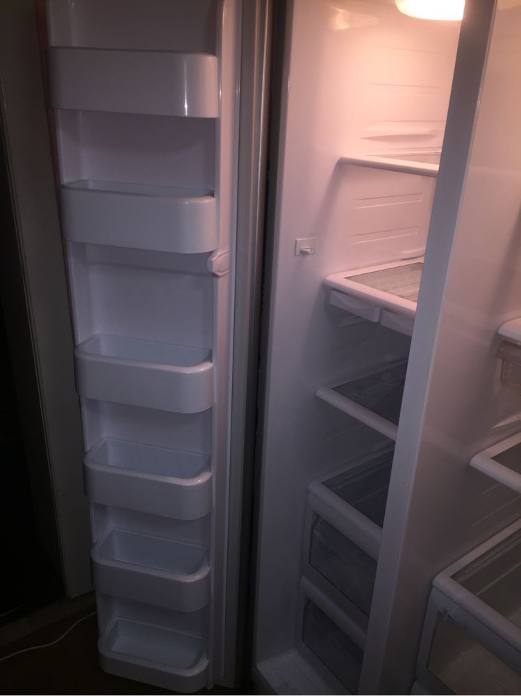 Холодильник самсунг Side by Side no frost