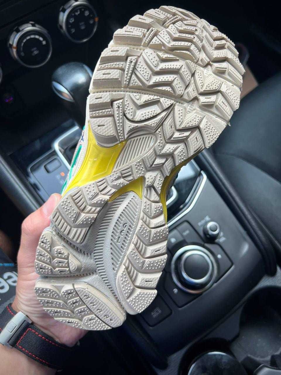 Кросівки Жіночі ASICS Gel - Kahana 8