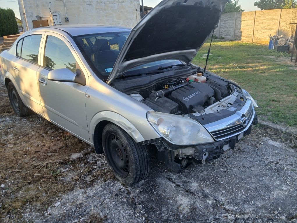 Opel astra h 2008r 1.3 turbo
