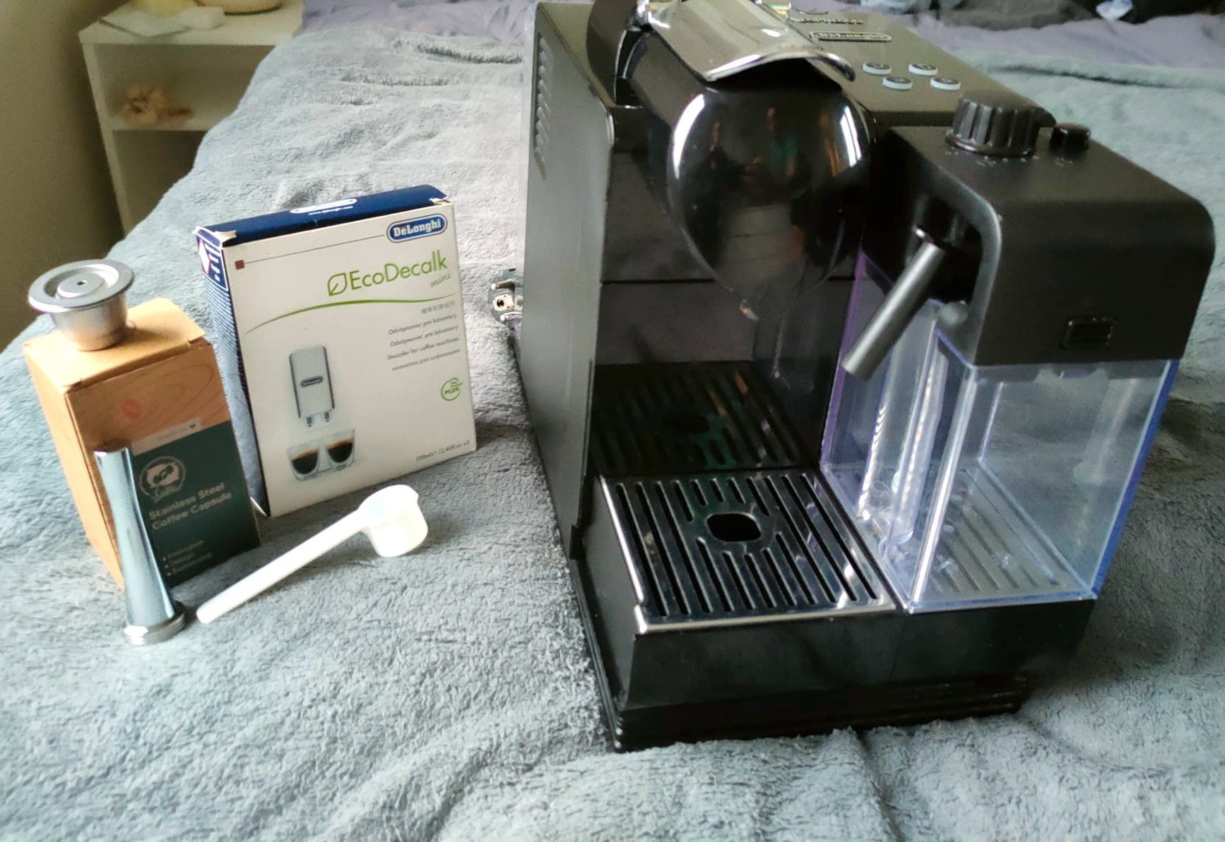 Ekspres DeLonghi EN520.B Lattissima+ 19bar