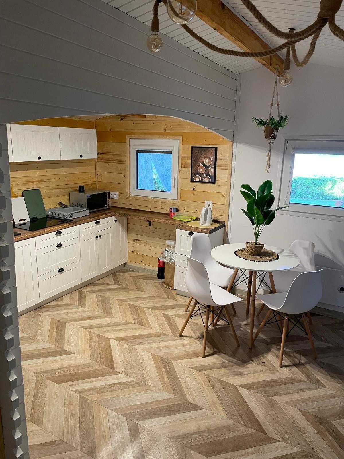 Domek nad jeziorem w Zbyszewicach. Wolne  22.07-25.07!