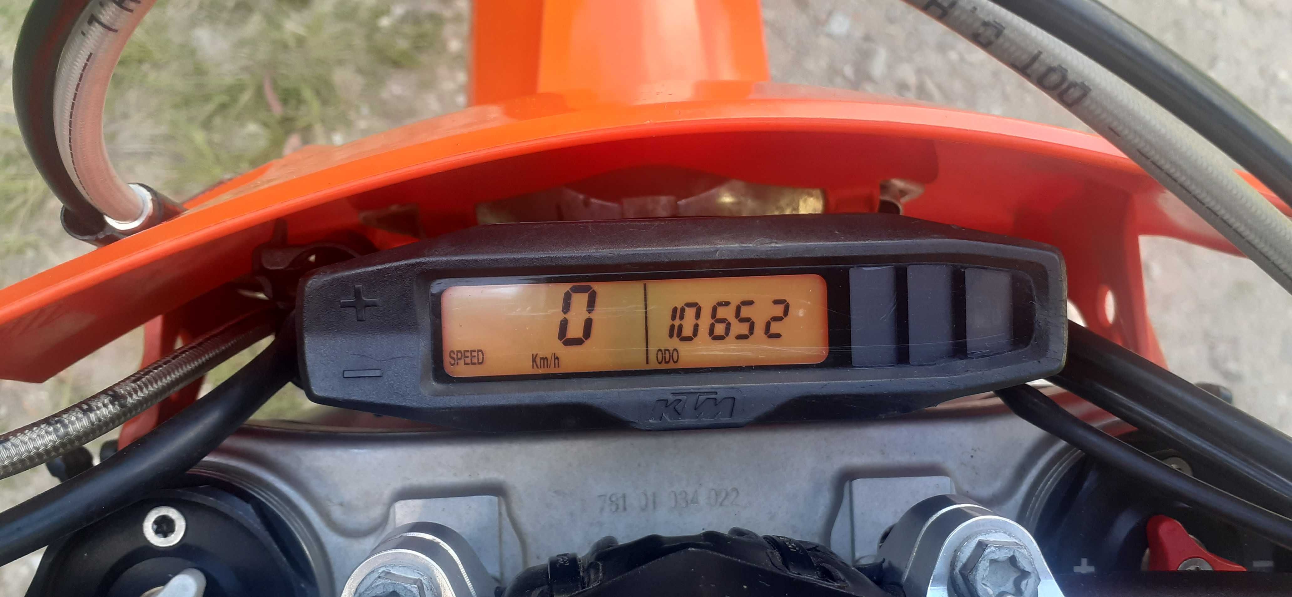 KTM EXC 250 2T modelo de 2017