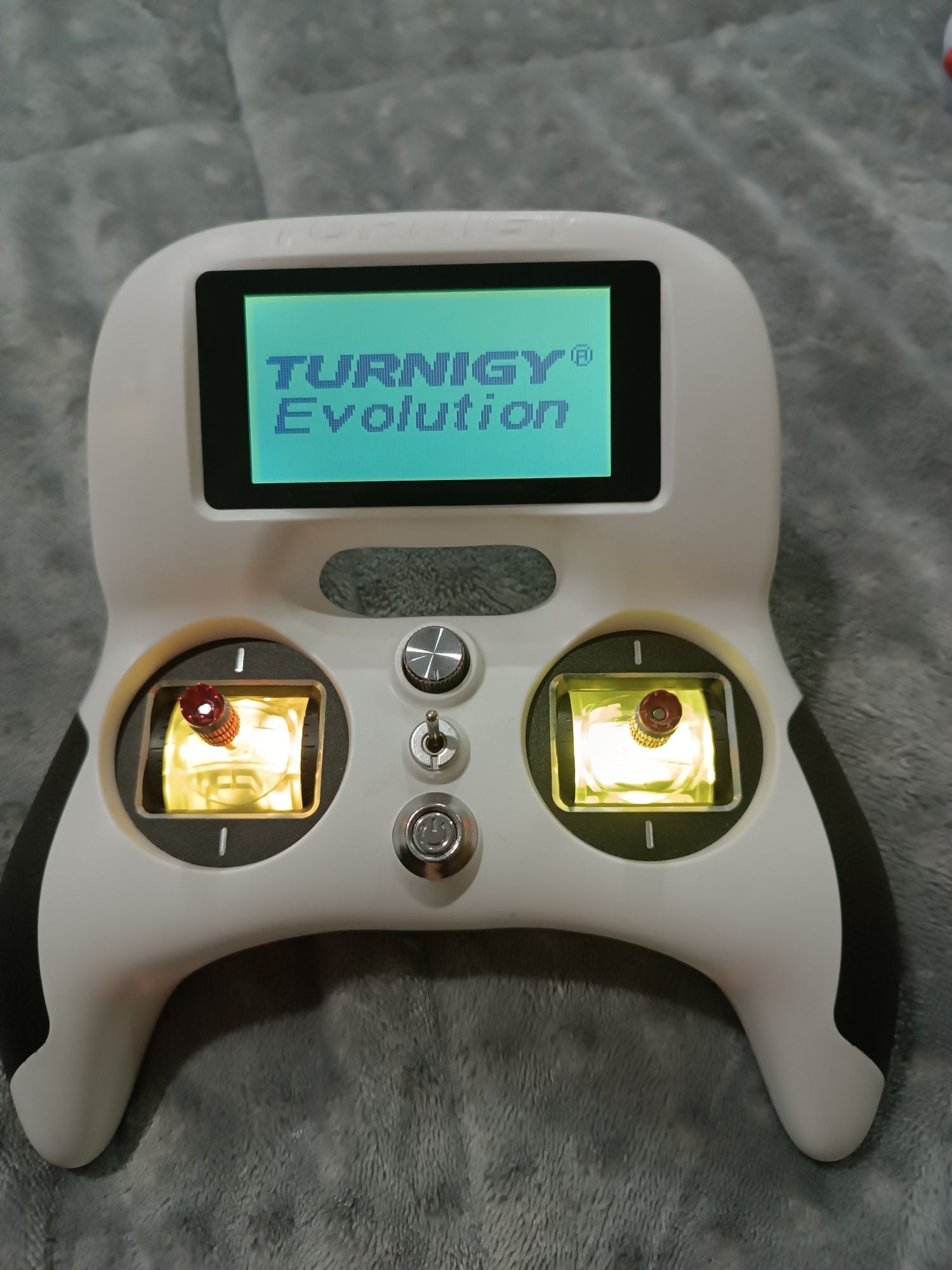 Comando drone Turnigy evolution
