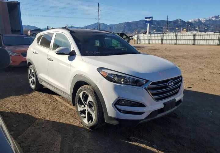 Бампер HYUNDAI Tucson III розборка Хюндай Туксон 3