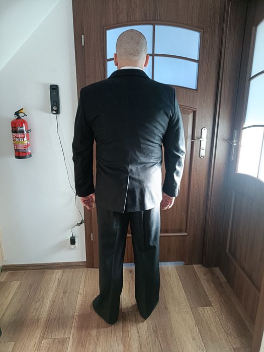 Czarny garnitur Ewtex