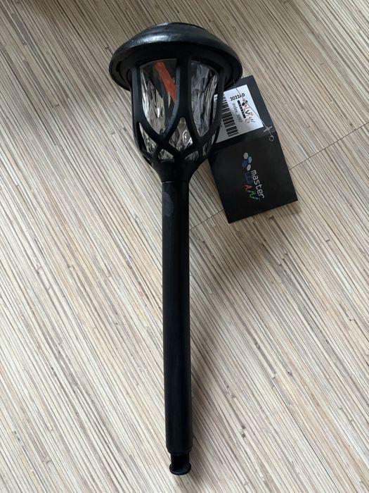 Lampa solarna LED do ogrodu