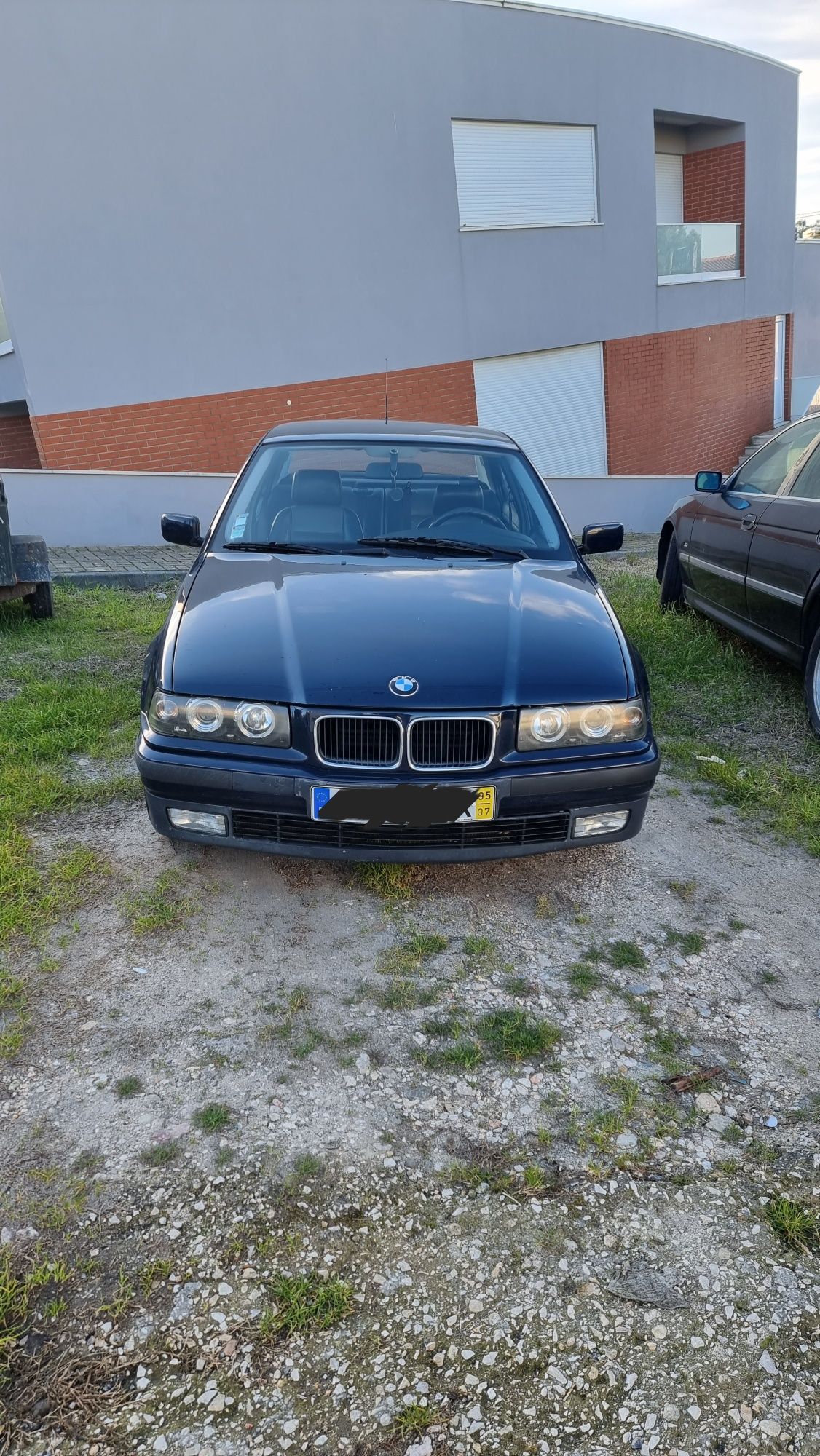 Vendo bmw 325tds