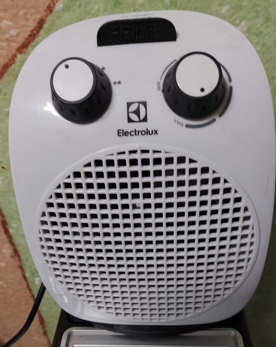 Продам тепловентилятор ELECTROLUX EFH/S-1125