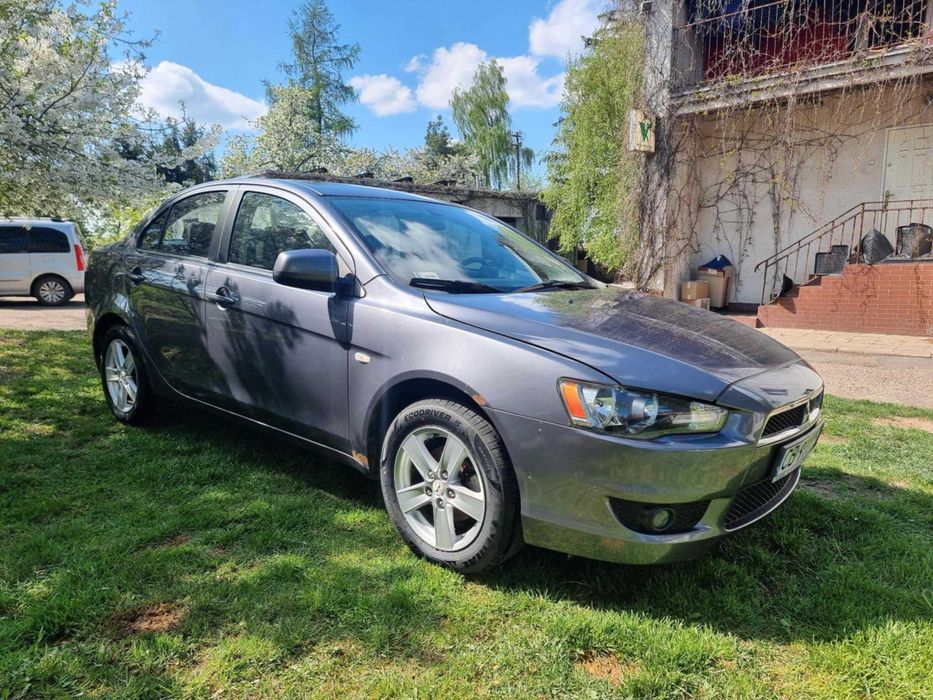 Mitsubishi Lancer 1.5 benzyna/niski przebieg/pierwszy właściciel