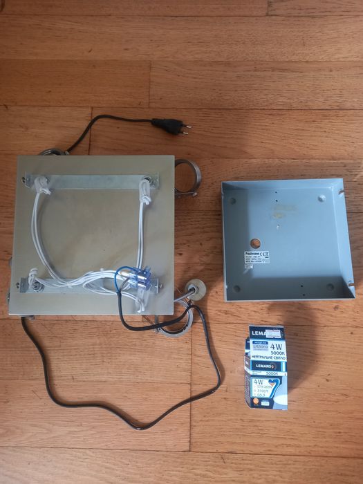 Світильник, люстра