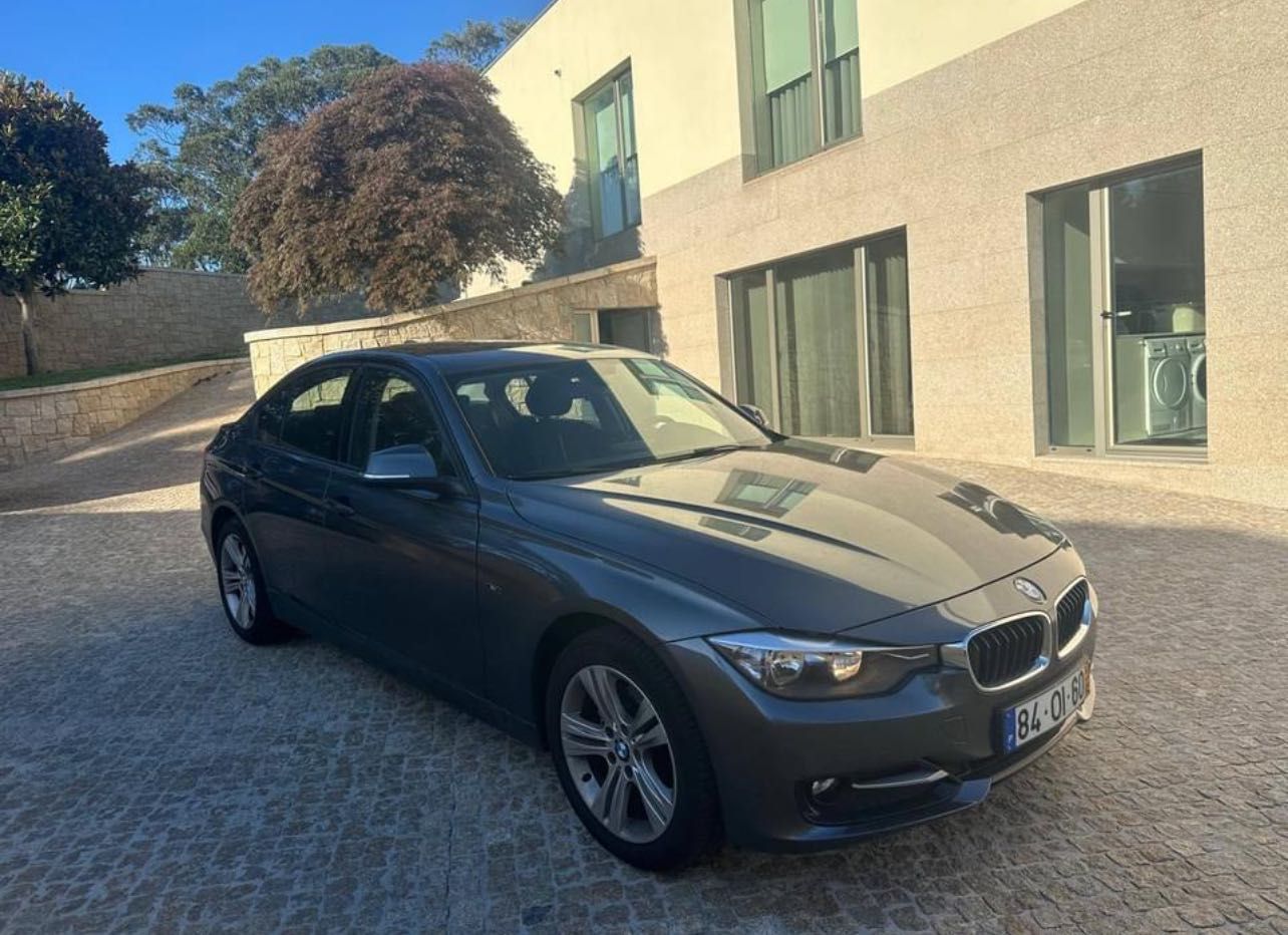 BMW SPORT 318D 2014