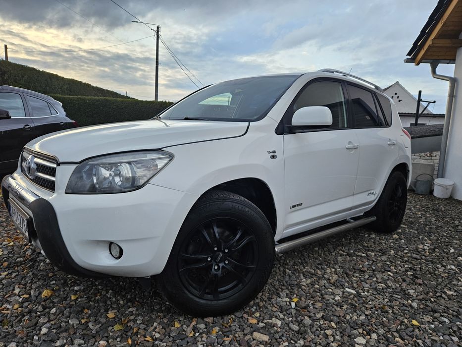 Toyota Ra4 2.2 D4D 4x4 nawigacja Grzane fotele