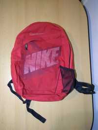 Plecak sportowy miejski Nike 40x30x18 cm