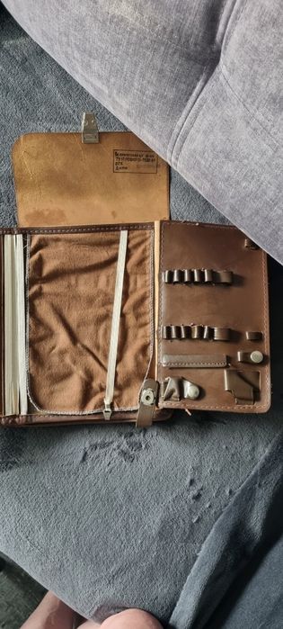 Продам планшет шкіряний