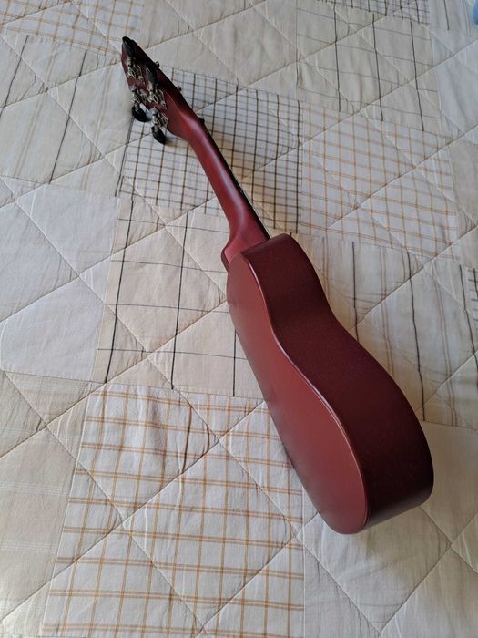 Viola / Guitarra de brincar