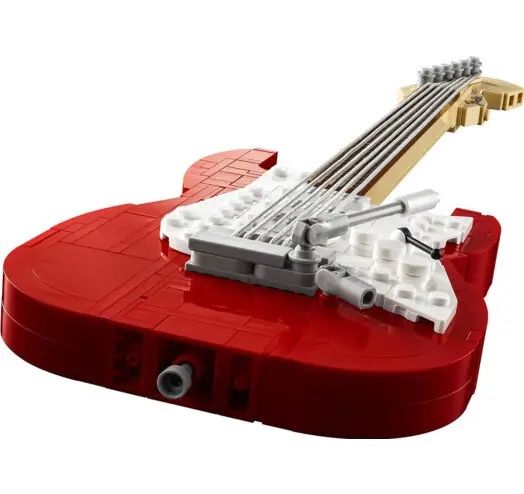 Конструктор LEGO Ideas Fender® Stratocaster™ Гітара (21329)
