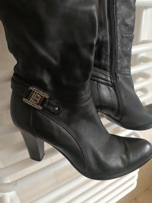 Kozaki buty czarne skórzane 38 wysokie na słupku zimowe ocieplane