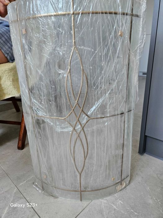 Продам мебельный витраж