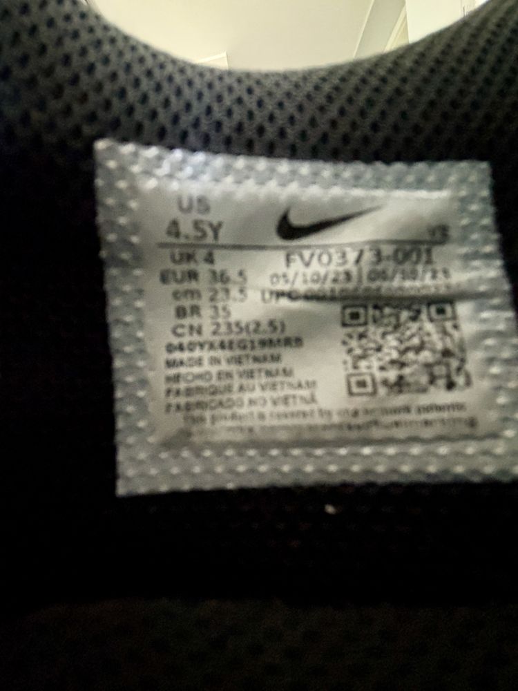 Buty Nike Dunki Low r. 36,5