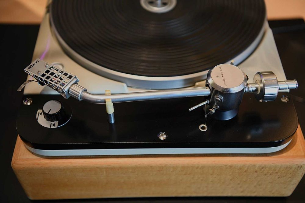 Piękny stary gramofon Thorens TD124 MK 1 #2