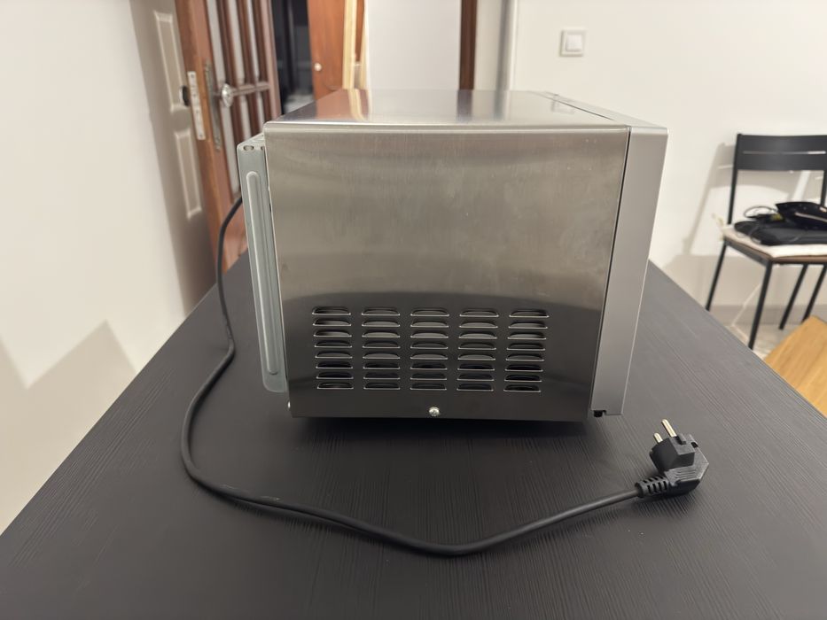 Vende-se Microondas Electronia em Perfeito Estado de Conservação